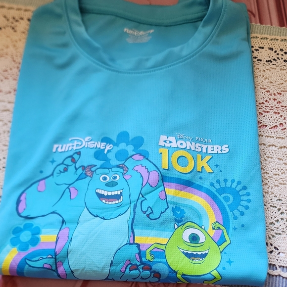 Disney Fun Run 2023 Monsters 10 K - Picture 1 of 7